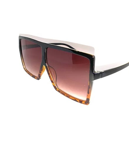 Square Frame Sunglasses - The Pretti Shop